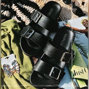 🆕️The Josephine// Black double buckle slide